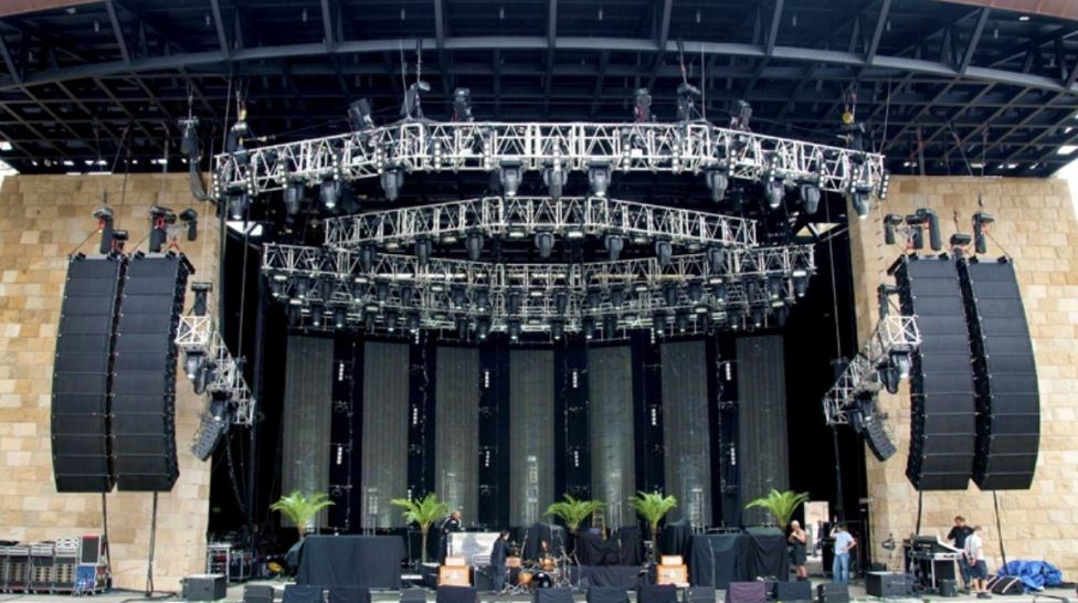 Loa line array chất lượng cao